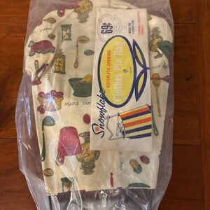 Vintage 1960s Clothespin Bag | NOS | Retro Kitchen Print | New in Package